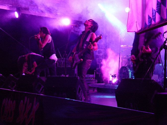 [ K L I C K ] Video - Lacrimas Profundere & Crematory